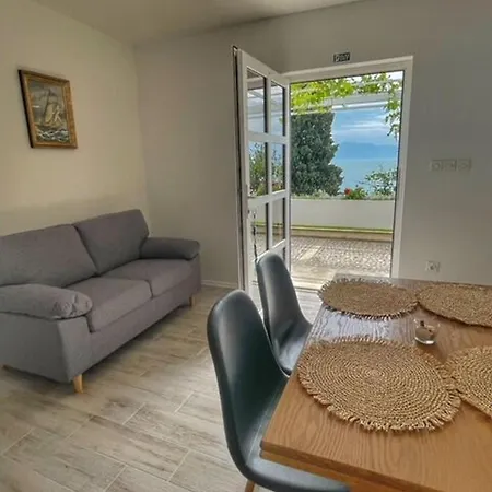 Apartment Sea View